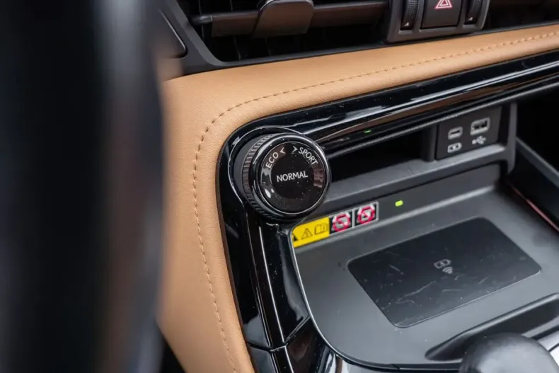 Lexus NX 450h din 2022 cu 99.779 km - oferta LEX134679 - foto 27