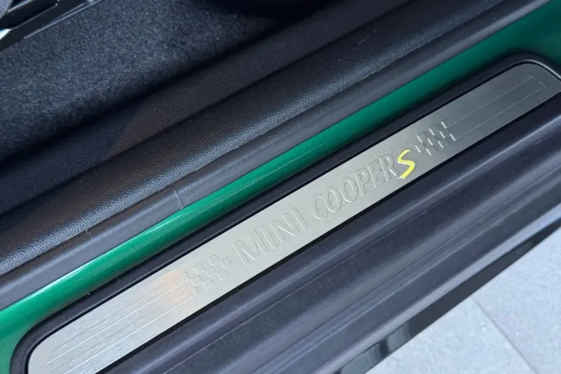 MINI Cooper SE Countryman din 2022 cu 27.560 km - oferta MIN134683 - foto 25