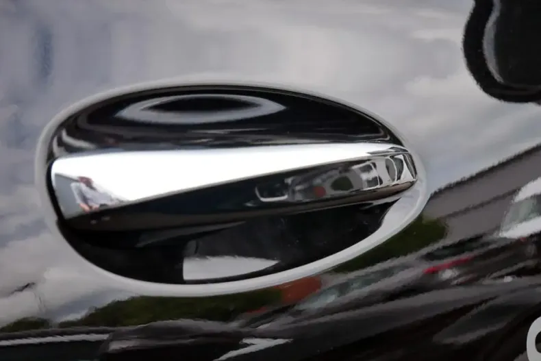 Mercedes-Benz GLE 450 din 2025 cu 9.999 km - oferta MER134684 - foto 6