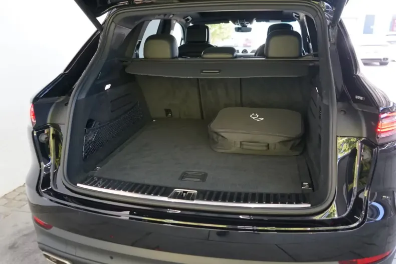 Porsche Cayenne din 2021 cu 84.650 km - oferta POR134685 - foto 3