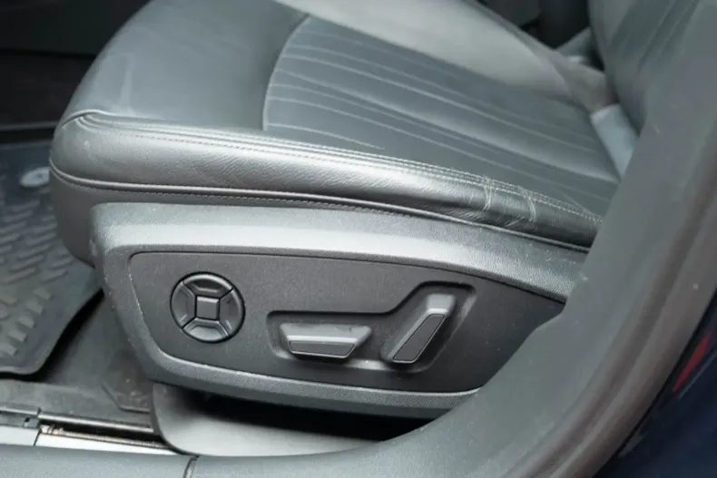 Audi A6 din 2021 cu 89.000 km - oferta AUD134687 - foto 25