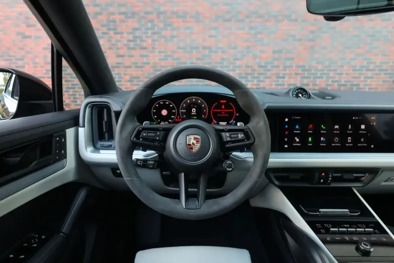 Porsche Cayenne din 2024 cu 48.361 km - oferta POR134689 - foto 34