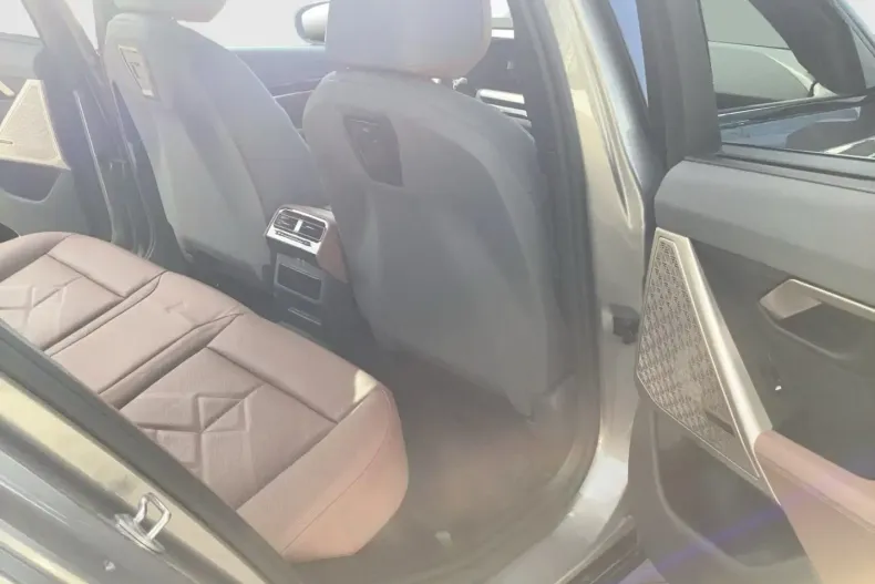 BMW 520 din 2024 cu 56.085 km - oferta BMW134695 - foto 12