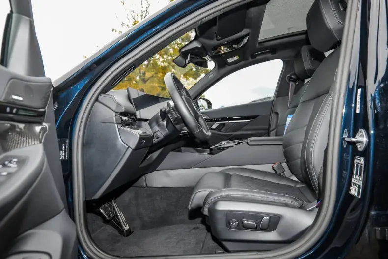 BMW 520 din 2025 cu 25.397 km - oferta BMW134698 - foto 10