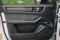 Porsche Cayenne din 2022 cu 36.460 km - oferta POR134702 - foto 11