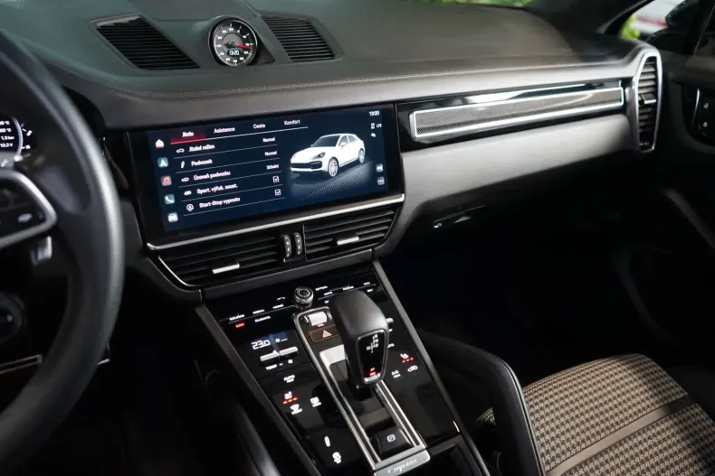 Porsche Cayenne din 2022 cu 36.460 km - oferta POR134702 - foto 25