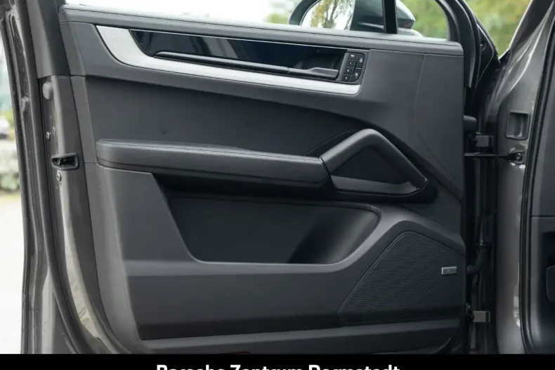 Porsche Cayenne din 2024 cu 41.713 km - oferta POR134703 - foto 20