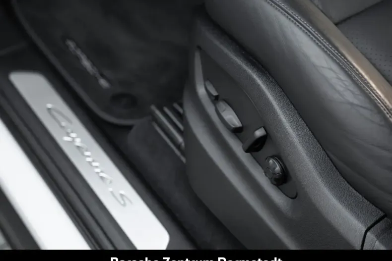 Porsche Cayenne din 2024 cu 12.039 km - oferta POR134704 - foto 17