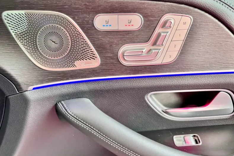 Mercedes-Benz GLE 400 din 2021 cu 64.301 km - oferta MER134710 - foto 19