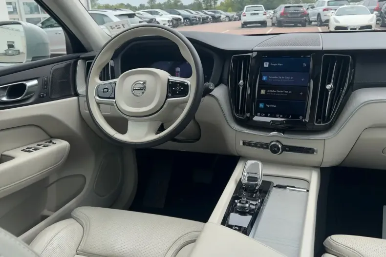 Volvo XC60 din 2022 cu 59.550 km - oferta VOL134713 - foto 27