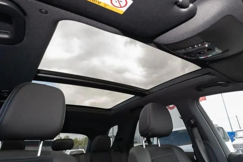 Mercedes-Benz GLE 300 din 2025 cu 9.900 km - oferta MER134714 - foto 3