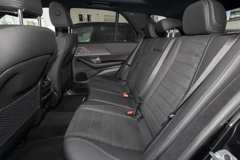 Mercedes-Benz GLE 300 din 2025 cu 9.900 km - oferta MER134714 - foto 8