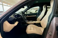 Porsche Taycan din 2023 cu 9.875 km - oferta POR134721 - foto 8