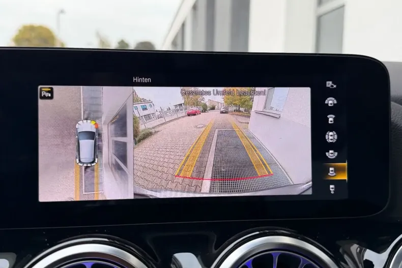 Mercedes-Benz GLA 250 din 2022 cu 108.089 km - oferta MER134723 - foto 10