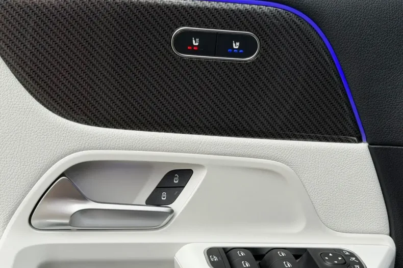 Mercedes-Benz GLA 250 din 2022 cu 108.089 km - oferta MER134723 - foto 22