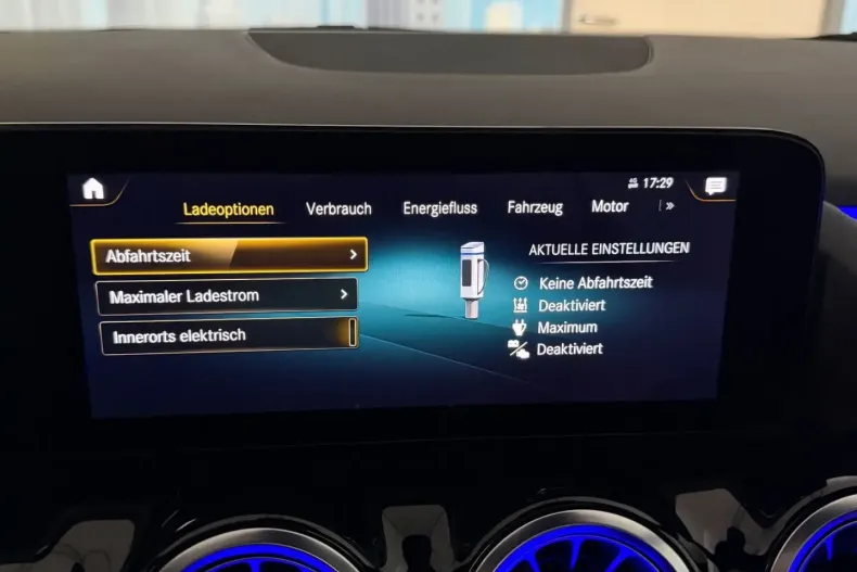 Mercedes-Benz GLA 250 din 2022 cu 108.089 km - oferta MER134723 - foto 42