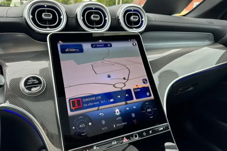 Mercedes-Benz GLC 200 din 2024 cu 23.730 km - oferta MER134726 - foto 10