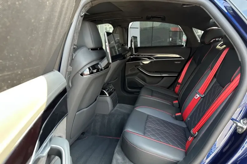 Audi S8 din 2022 cu 36.348 km - oferta AUD134730 - foto 15