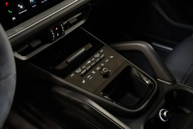 Porsche Cayenne din 2024 cu 21.400 km - oferta POR134743 - foto 23