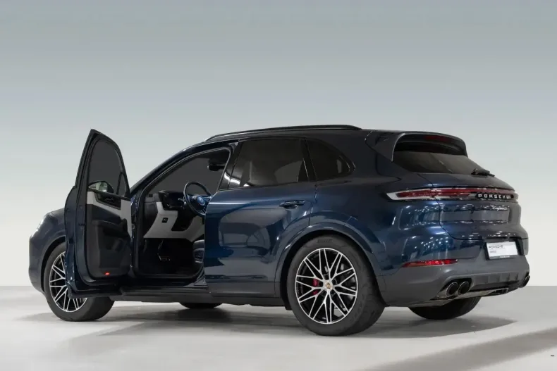 Porsche Cayenne din 2024 cu 27.999 km - oferta POR134744 - foto 7