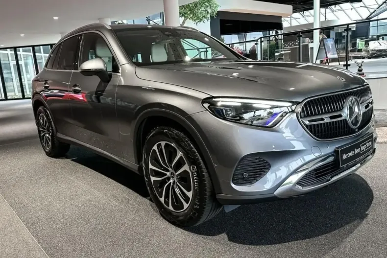 Mercedes-Benz GLC 200 din 2023 cu 30.900 km - oferta MER134751 - foto 2