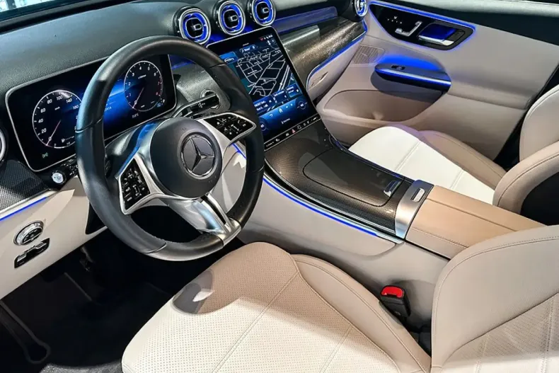 Mercedes-Benz GLC 200 din 2023 cu 30.900 km - oferta MER134751 - foto 9