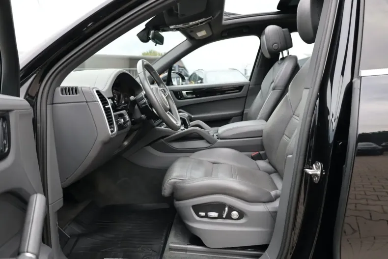 Porsche Cayenne din 2020 cu 104.849 km - oferta POR134752 - foto 14