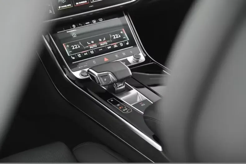 Audi A8 din 2023 cu 20.530 km - oferta AUD134761 - foto 5