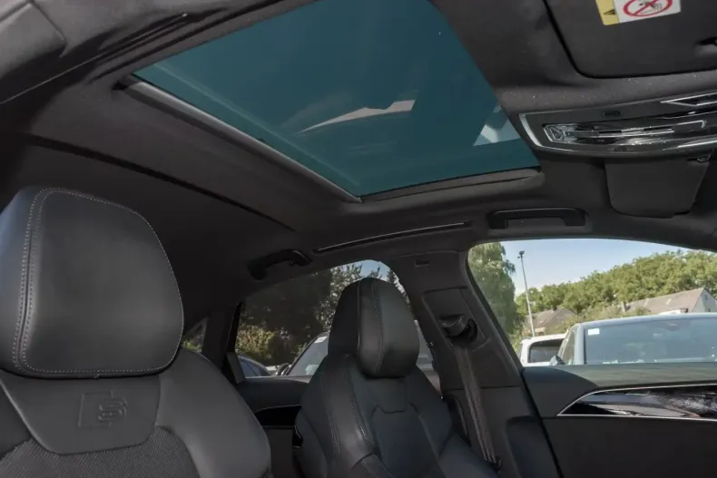 Audi A8 din 2022 cu 37.509 km - oferta AUD134764 - foto 5