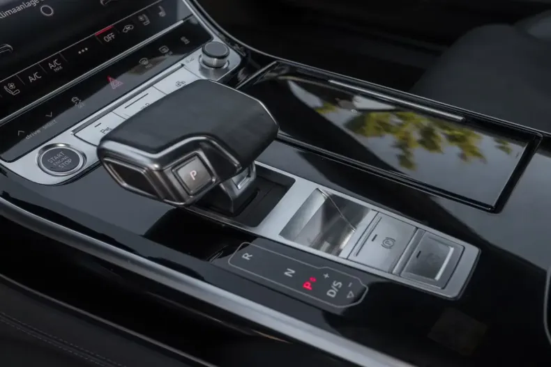 Audi A8 din 2022 cu 37.509 km - oferta AUD134764 - foto 13