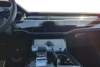 Audi A8 din 2022 cu 85.593 km - oferta AUD134766 - foto 9