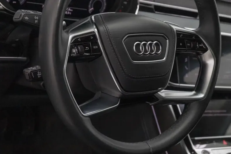 Audi A8 din 2023 cu 72.810 km - oferta AUD134769 - foto 7