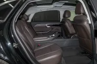 Audi A8 din 2023 cu 72.810 km - oferta AUD134769 - foto 12