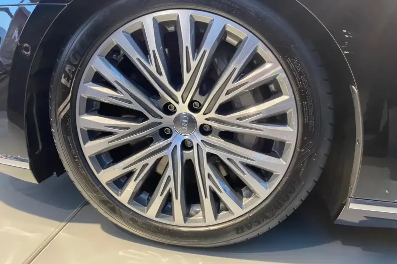 Audi A8 din 2021 cu 67.000 km - oferta AUD134772 - foto 3