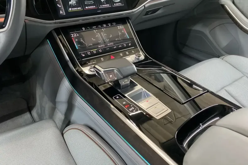 Audi A8 din 2022 cu 60.421 km - oferta AUD134774 - foto 8