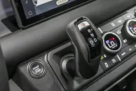 Land Rover Defender din 2023 cu 26.040 km - oferta LAN134775 - foto 9