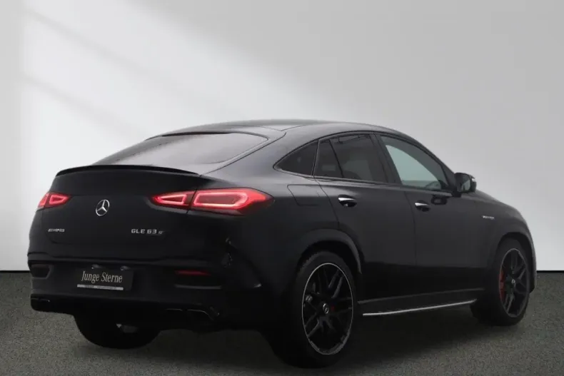 Mercedes-Benz GLE 63 AMG din 2023 cu 44.465 km - oferta MER134785 - foto 3