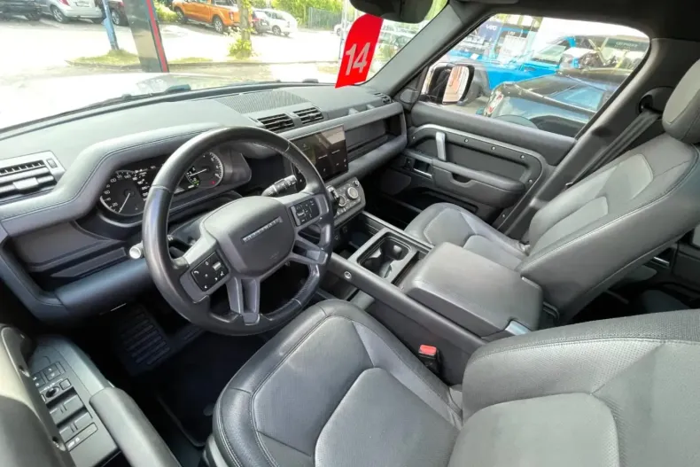 Land Rover Defender din 2023 cu 78.000 km - oferta LAN134786 - foto 19