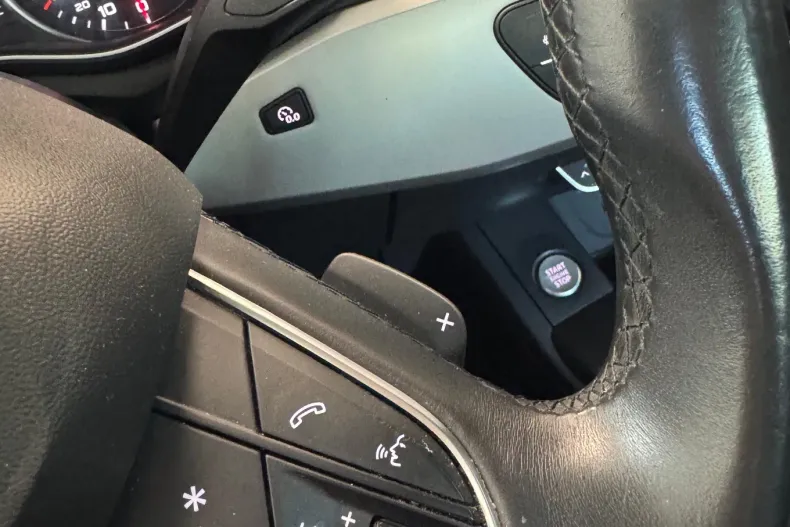 Audi A4 din 2023 cu 65.000 km - oferta AUD134800 - foto 11