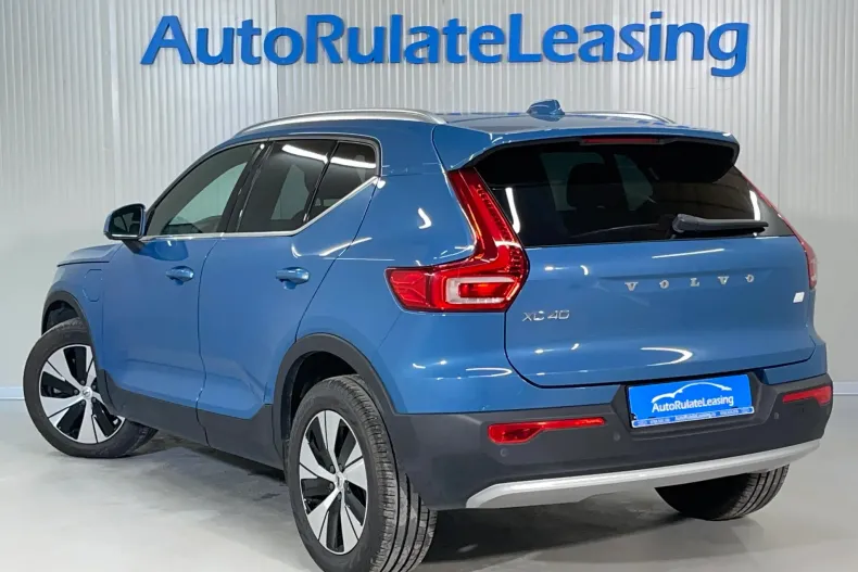 Volvo XC40 din 2023 cu 142.610 km - oferta VOL134808 - foto 4