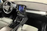 Volvo XC40 din 2023 cu 142.610 km - oferta VOL134808 - foto 8