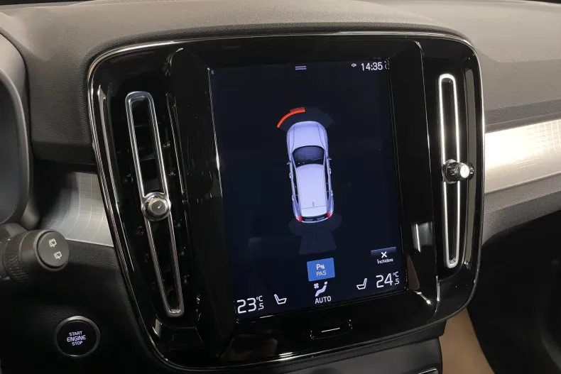 Volvo XC40 din 2023 cu 142.610 km - oferta VOL134808 - foto 14