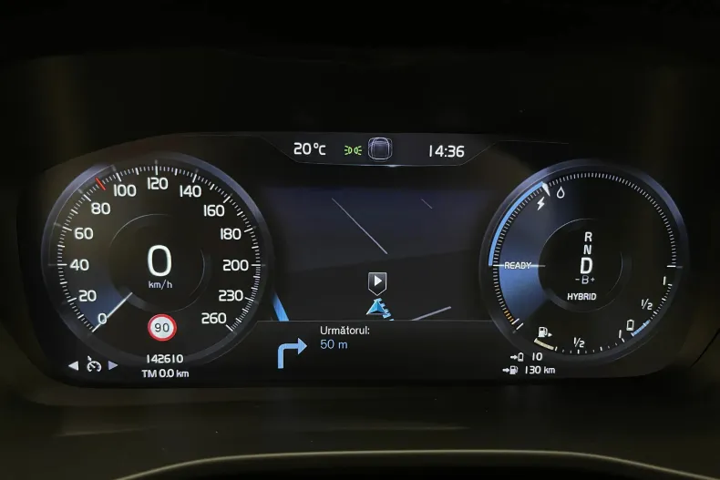 Volvo XC40 din 2023 cu 142.610 km - oferta VOL134808 - foto 29