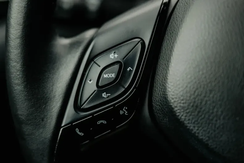 Toyota C-HR din 2019 cu 50.727 km - oferta TOY134815 - foto 31