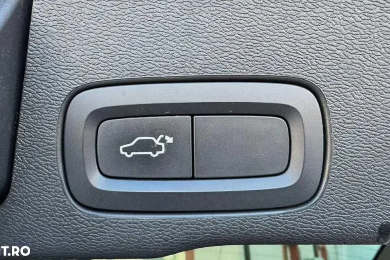 Volvo XC60 din 2019 cu 110.000 km - oferta VOL134820 - foto 14