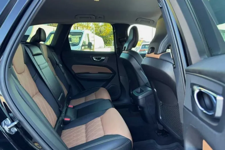 Volvo XC60 din 2019 cu 110.000 km - oferta VOL134820 - foto 19