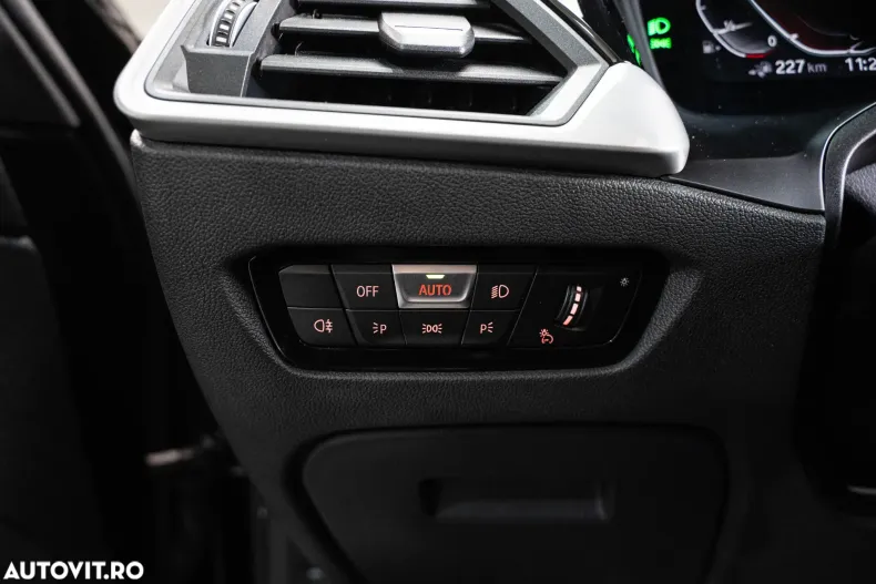 BMW Seria 3 din 2020 cu 146.293 km - oferta BMW134825 - foto 26