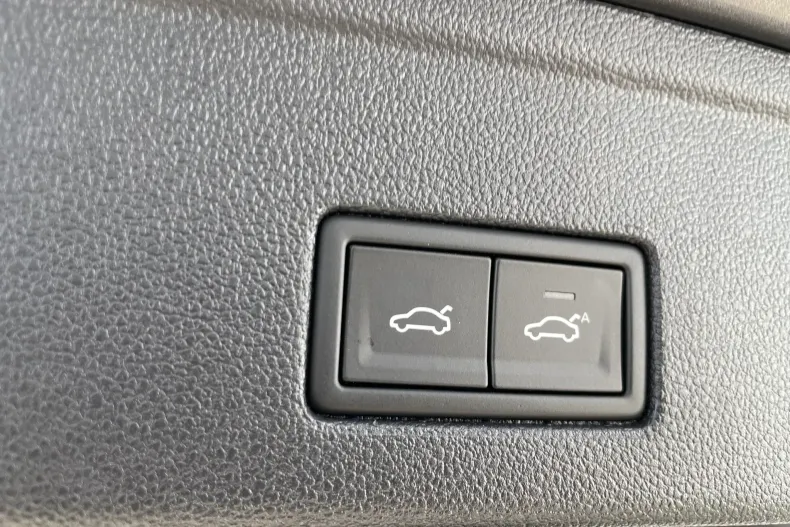 Volkswagen Touareg din 2025 cu 1 km - oferta VOL134828 - foto 17