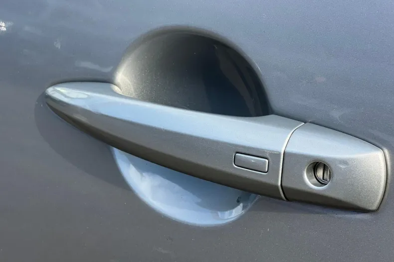 Nissan Qashqai din 2022 cu 62.000 km - oferta NIS134847 - foto 12