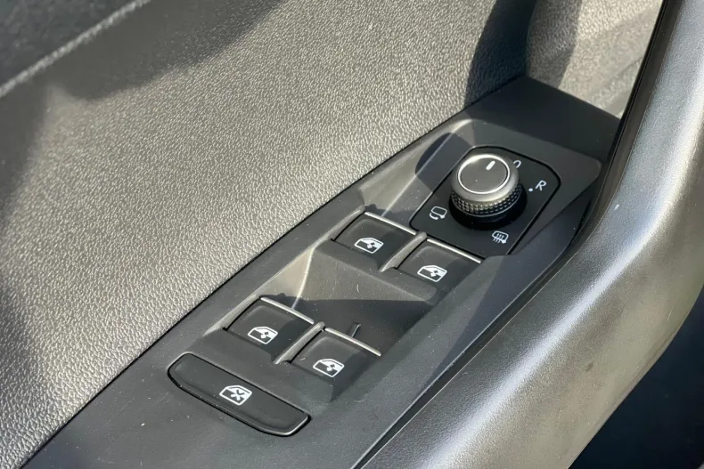 Volkswagen Taigo din 2022 cu 99.890 km - oferta VOL134848 - foto 9